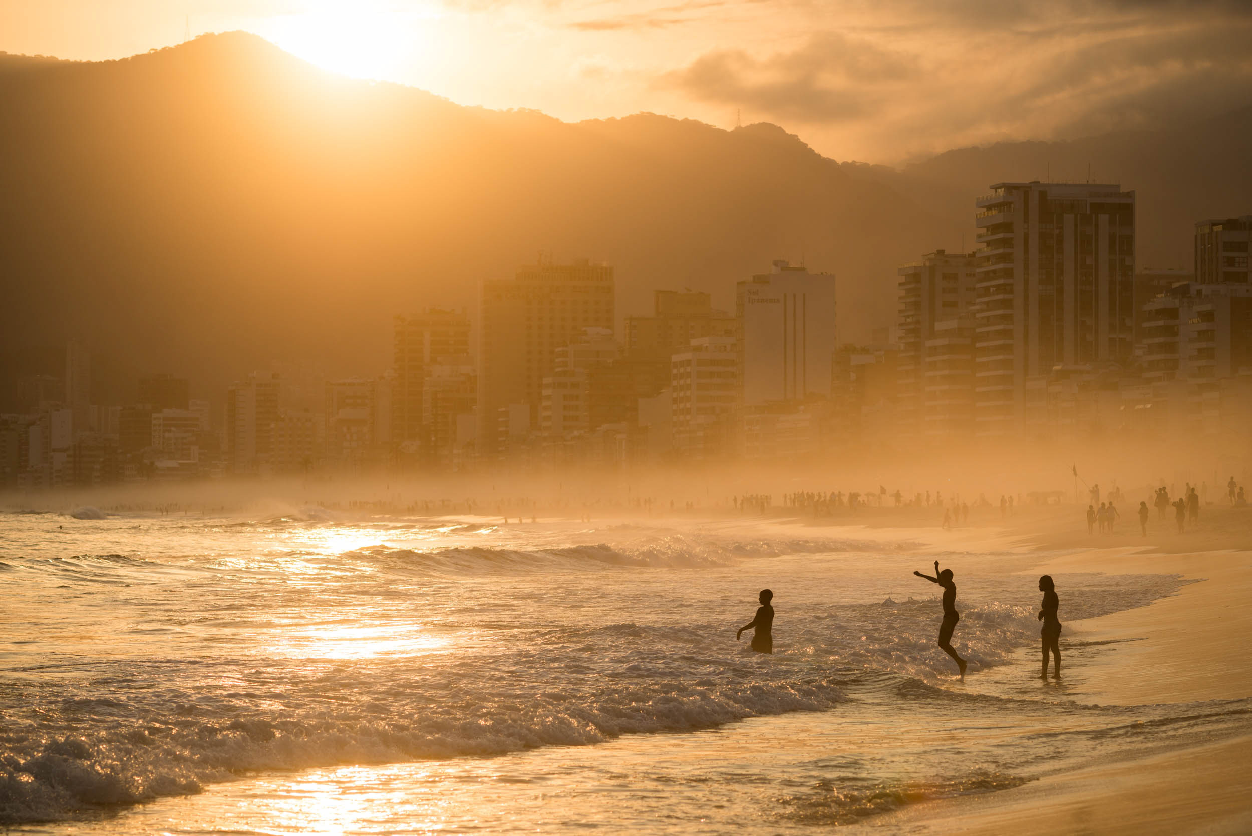 beach-sunset-shore-travel-destination-rio-de-janeiro-brazil