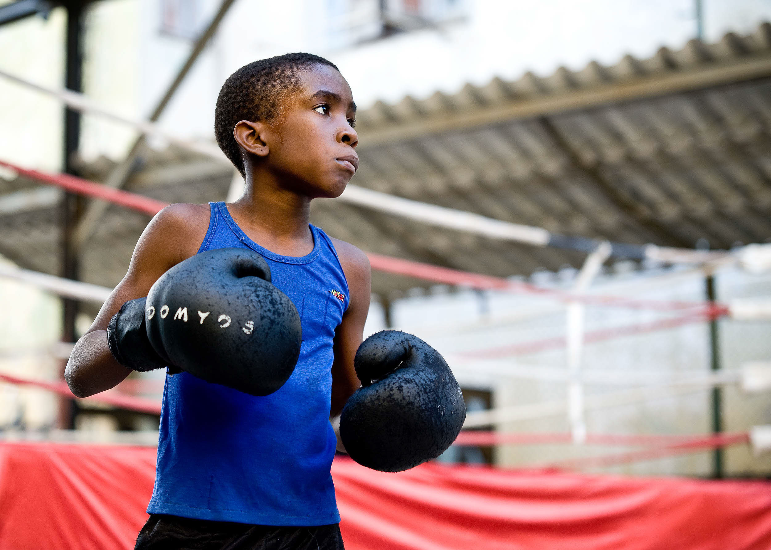 boxer-boy-training-cuban-sport-ring-boxing-havana-cuba