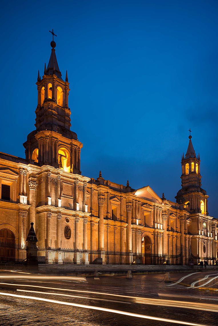 cathedral-arequipa-city-night-architecture-peru-latin-america