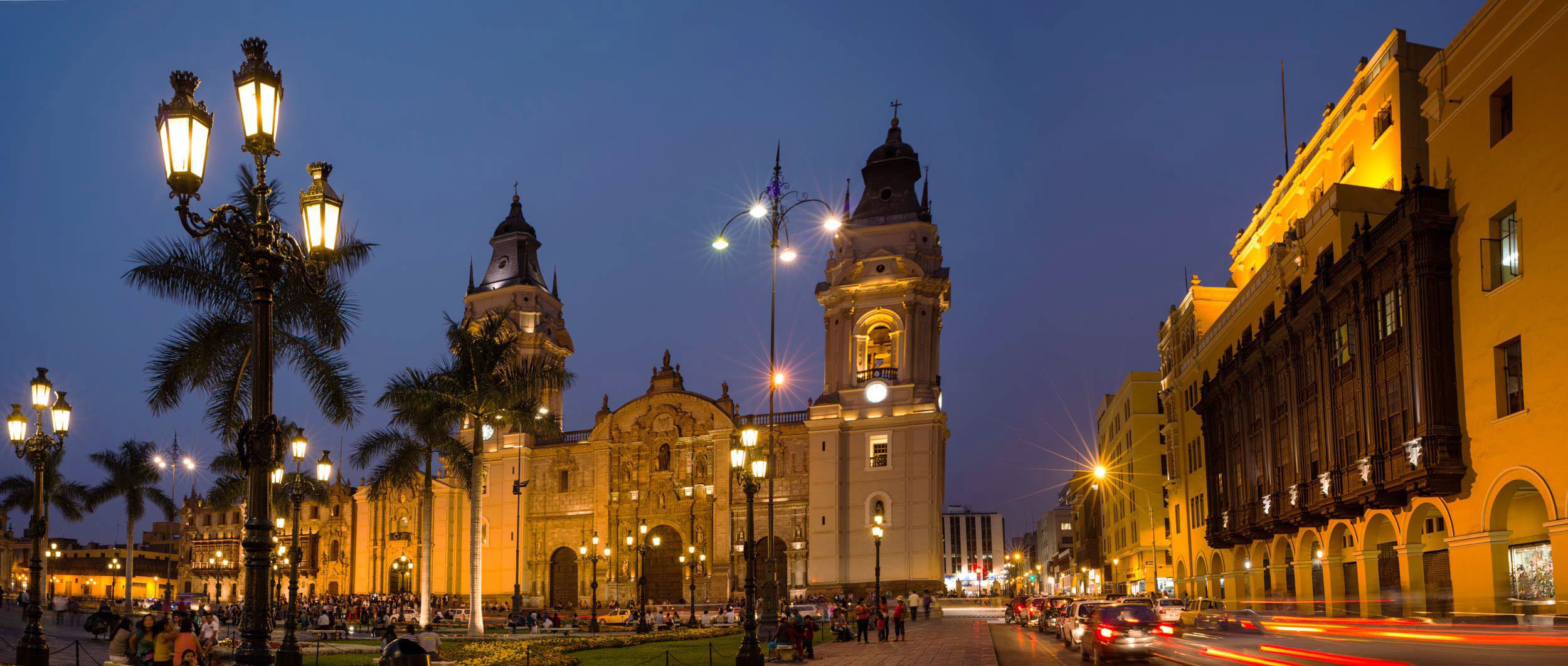 cathedral-plaza-armas-lima-peru-south-america