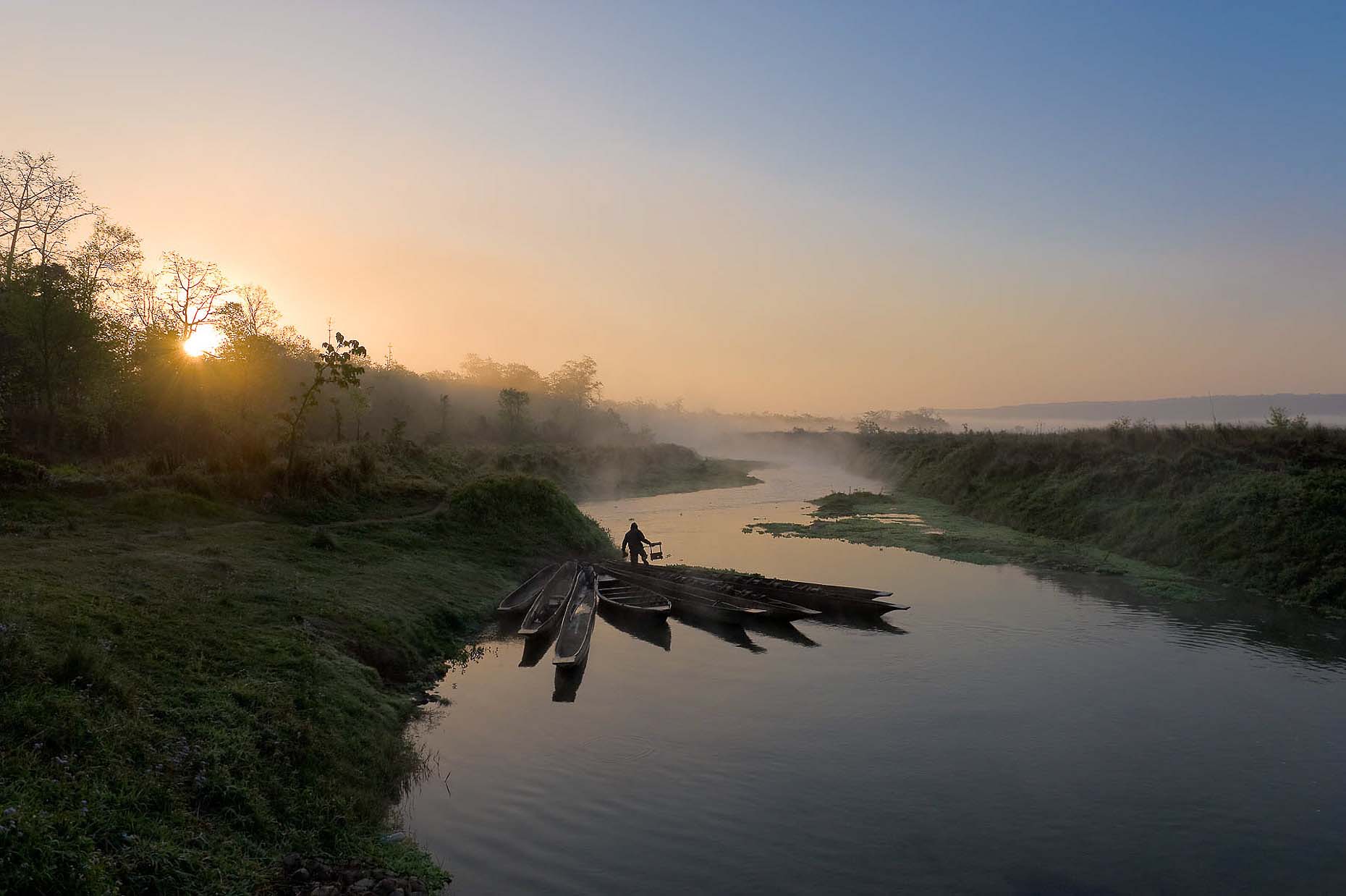 chitwan-national-park-dawn-river-tranquil-terai-nepal-29