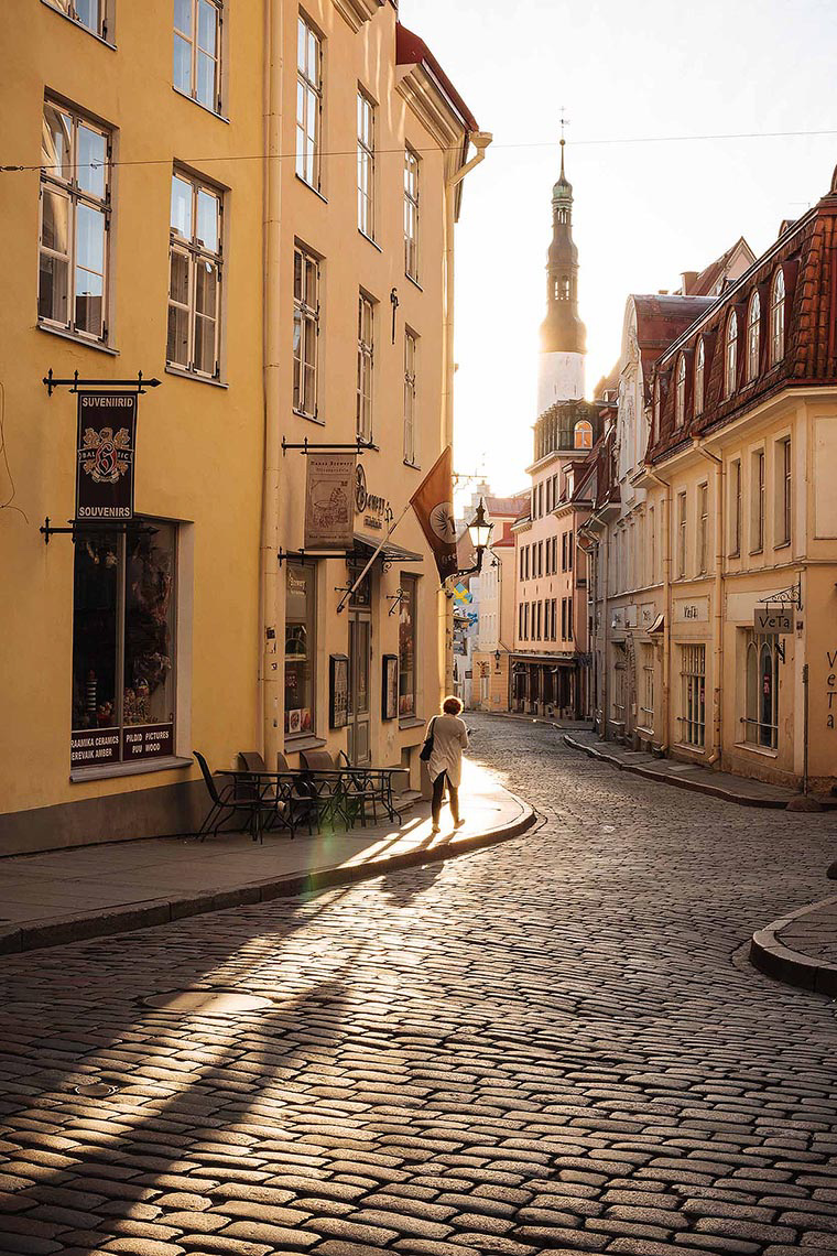 cobbled-street-traditional-tallinn-estonia-baltic-travel-destination