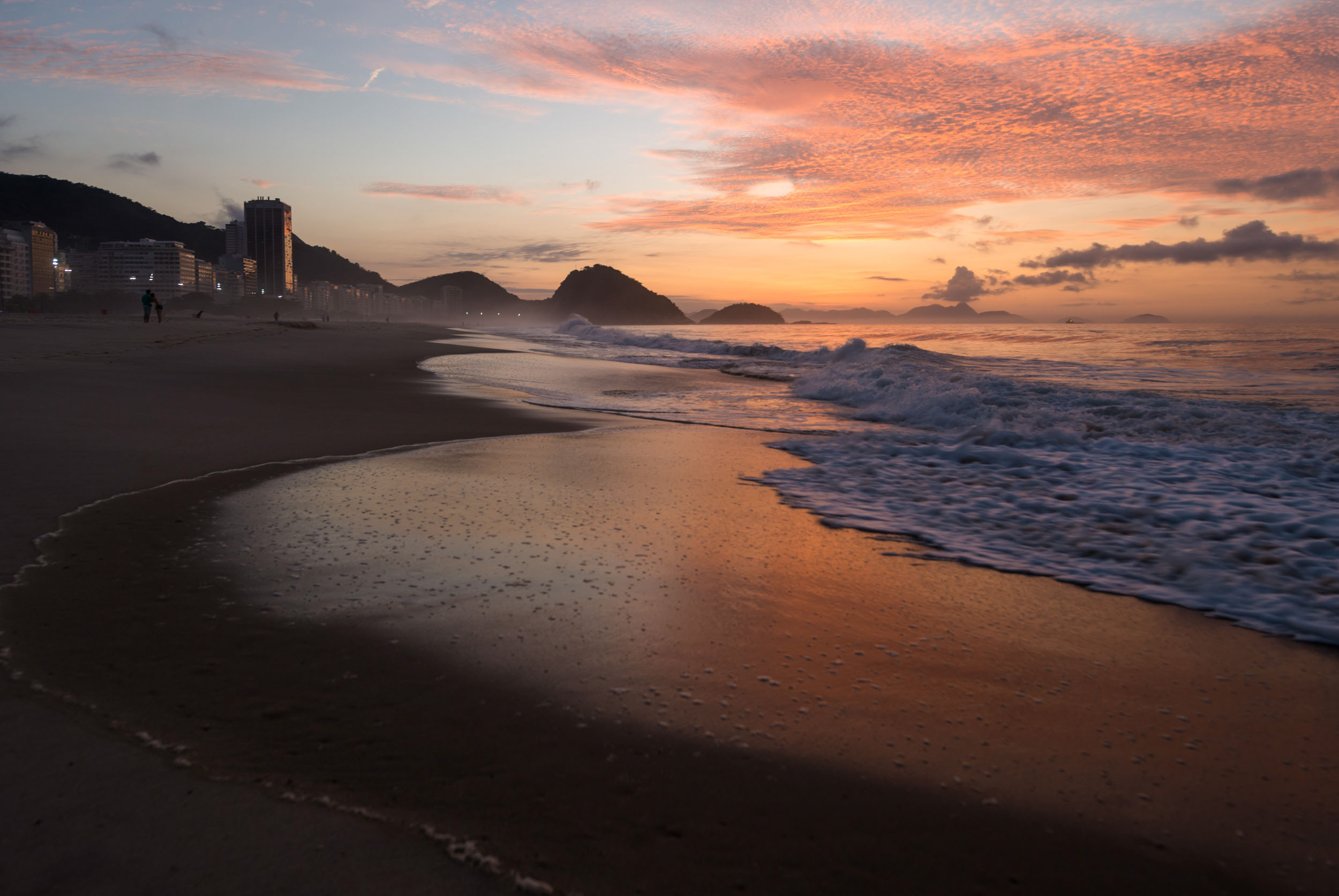 copacabana-beach-dawn-shore-rio-de-janeiro-brazil