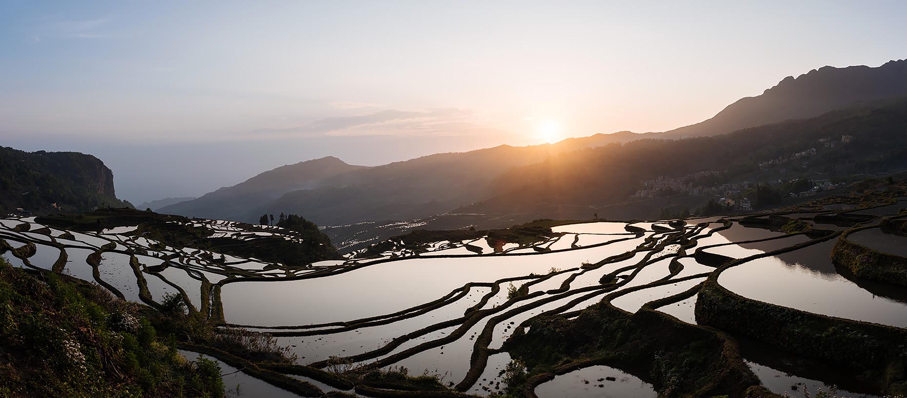 duoyishu-rice-terraces-dawn-landscape-reflection-panoramic-yunnan-china-09