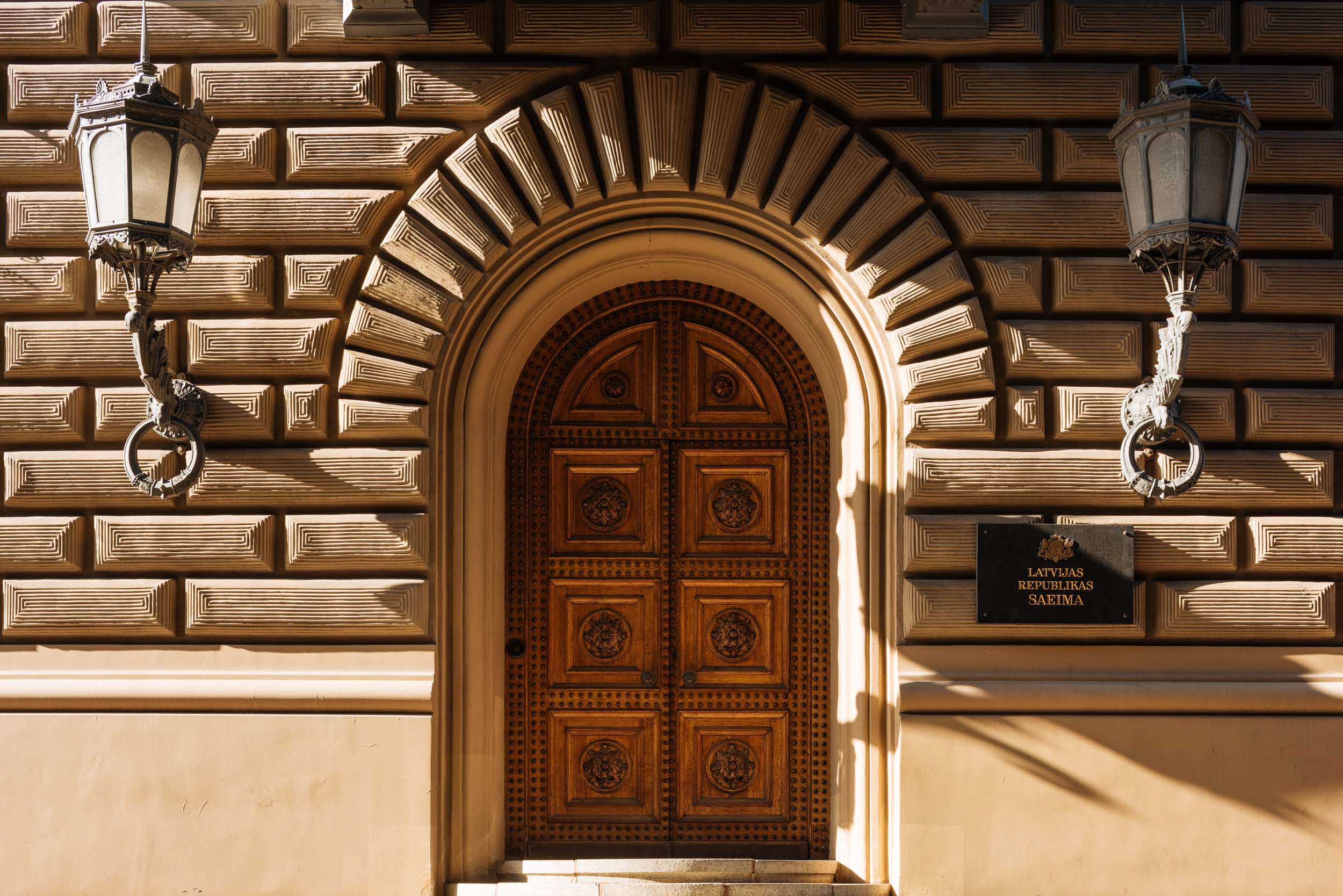 exterior-parliament-building-riga-latvia