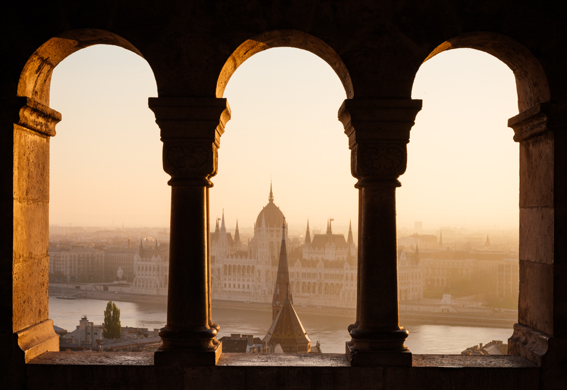 fishermans-bastion-parliament-building-dawn-sunrise-budapest-hungary-travel