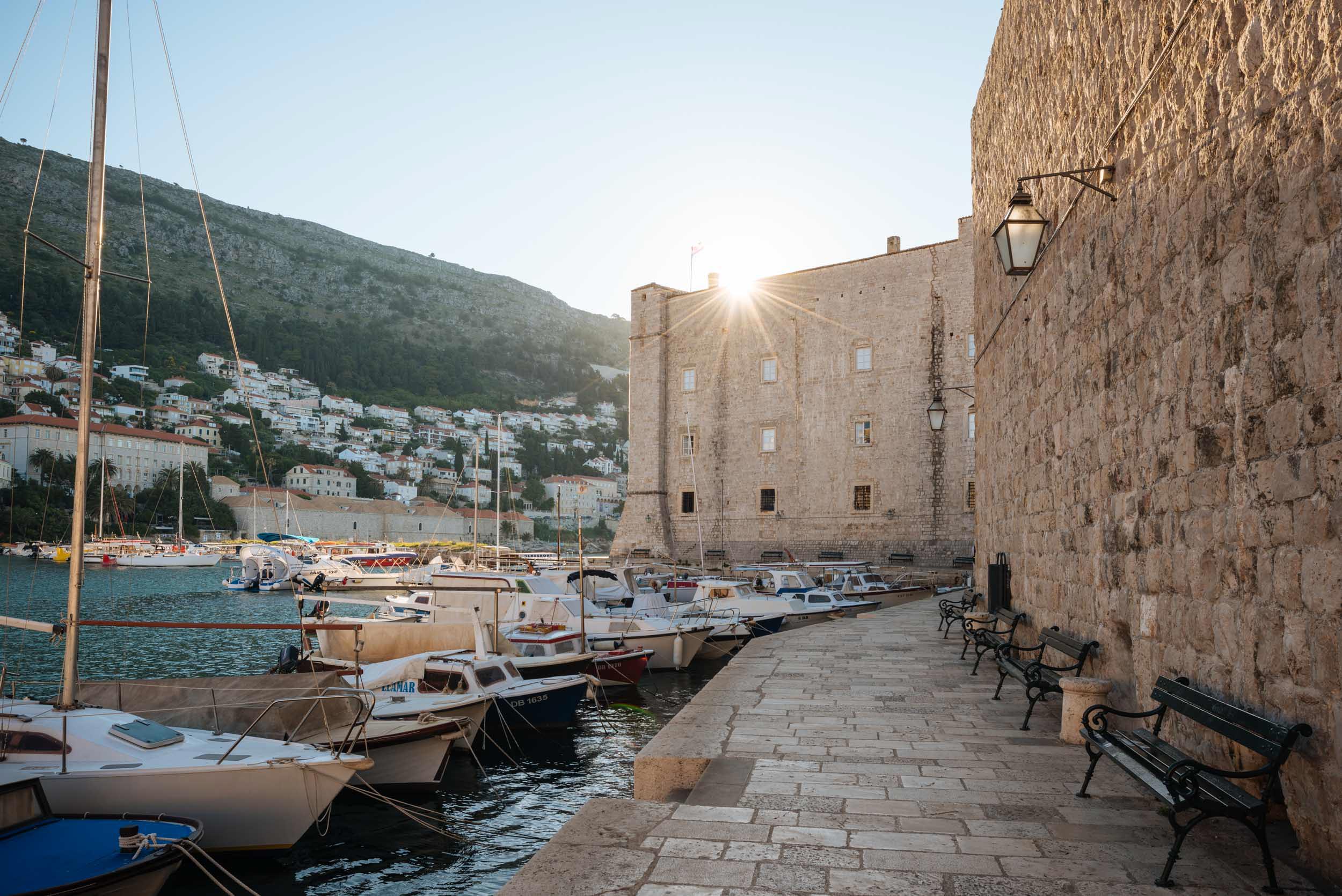 harbour-dawn-dubrovnik-croatia-balkan-travel-city-007
