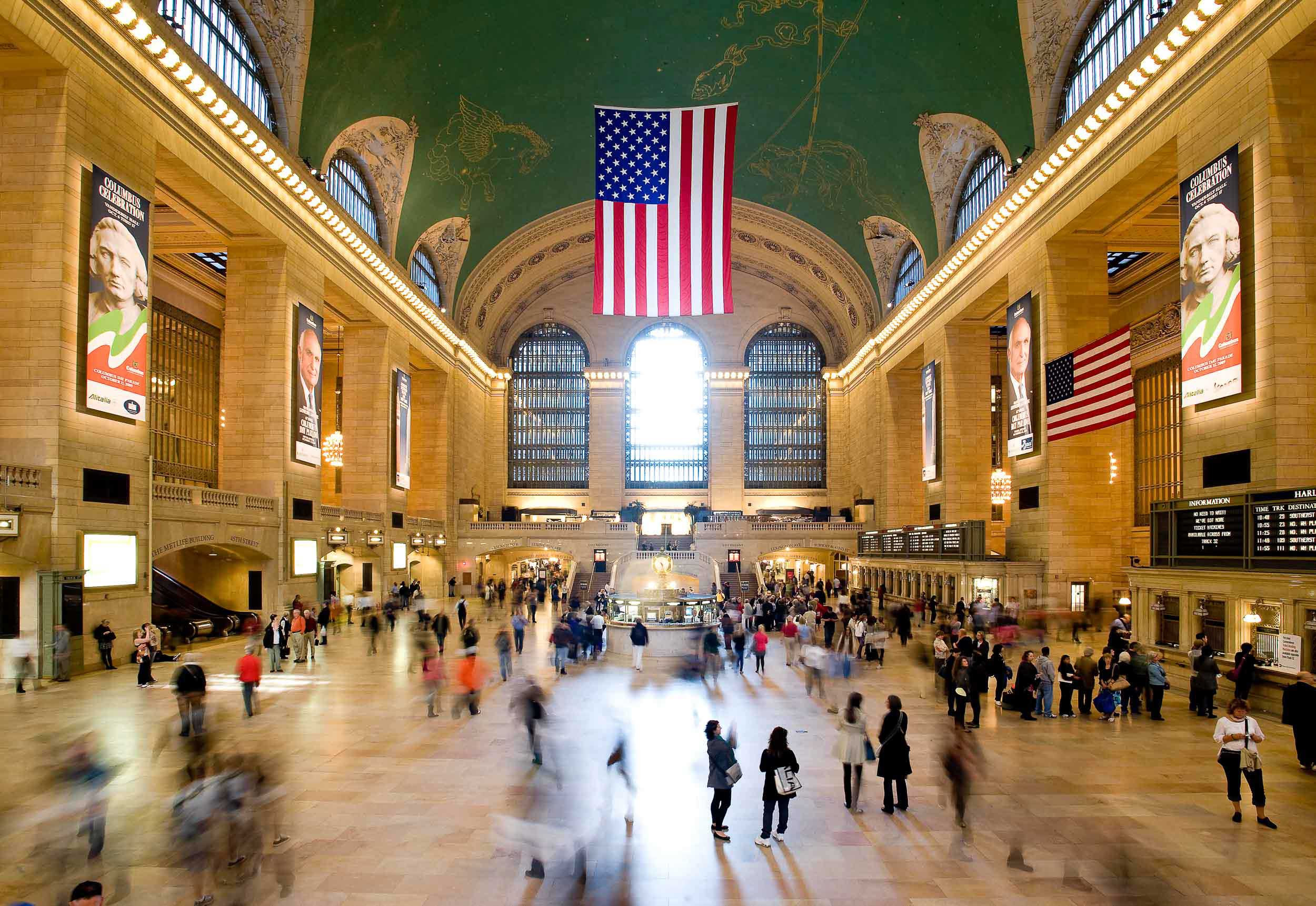 interior-grand-central-terminal-train-station-manhattan-new-york-city-usa-america