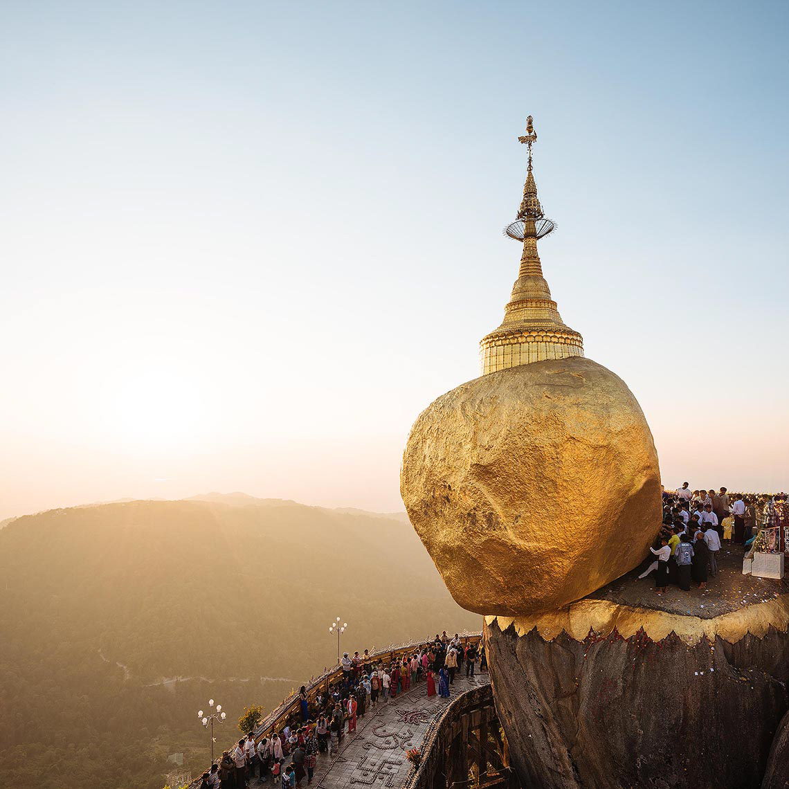 mount-kyaiktiyo-golden-rock-sunset-mon-state-myanmar-temple-holy-site-buddhism-asia