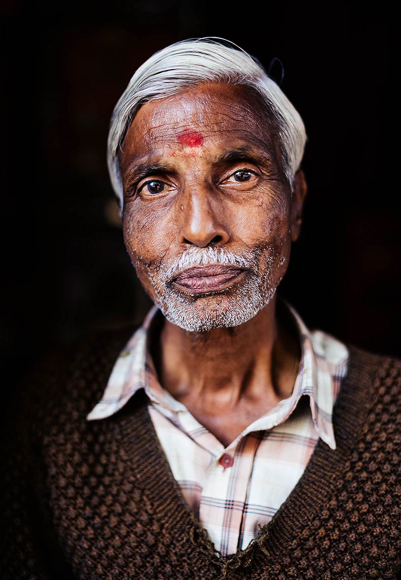 portrait-local-man-mathura-uttar-pradesh-india