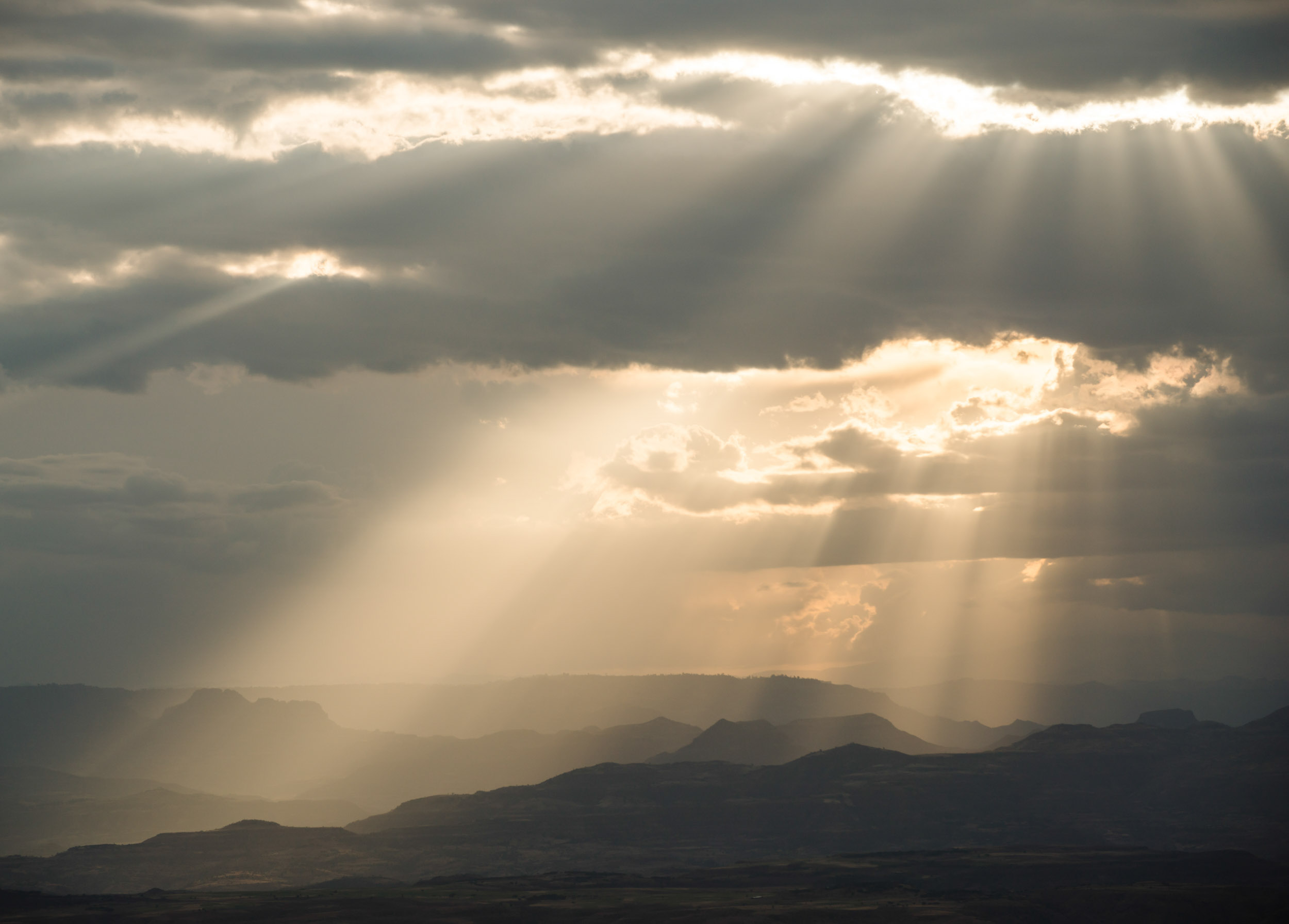 rays-sunlight-sky-landscape-lalibela-ethiopia