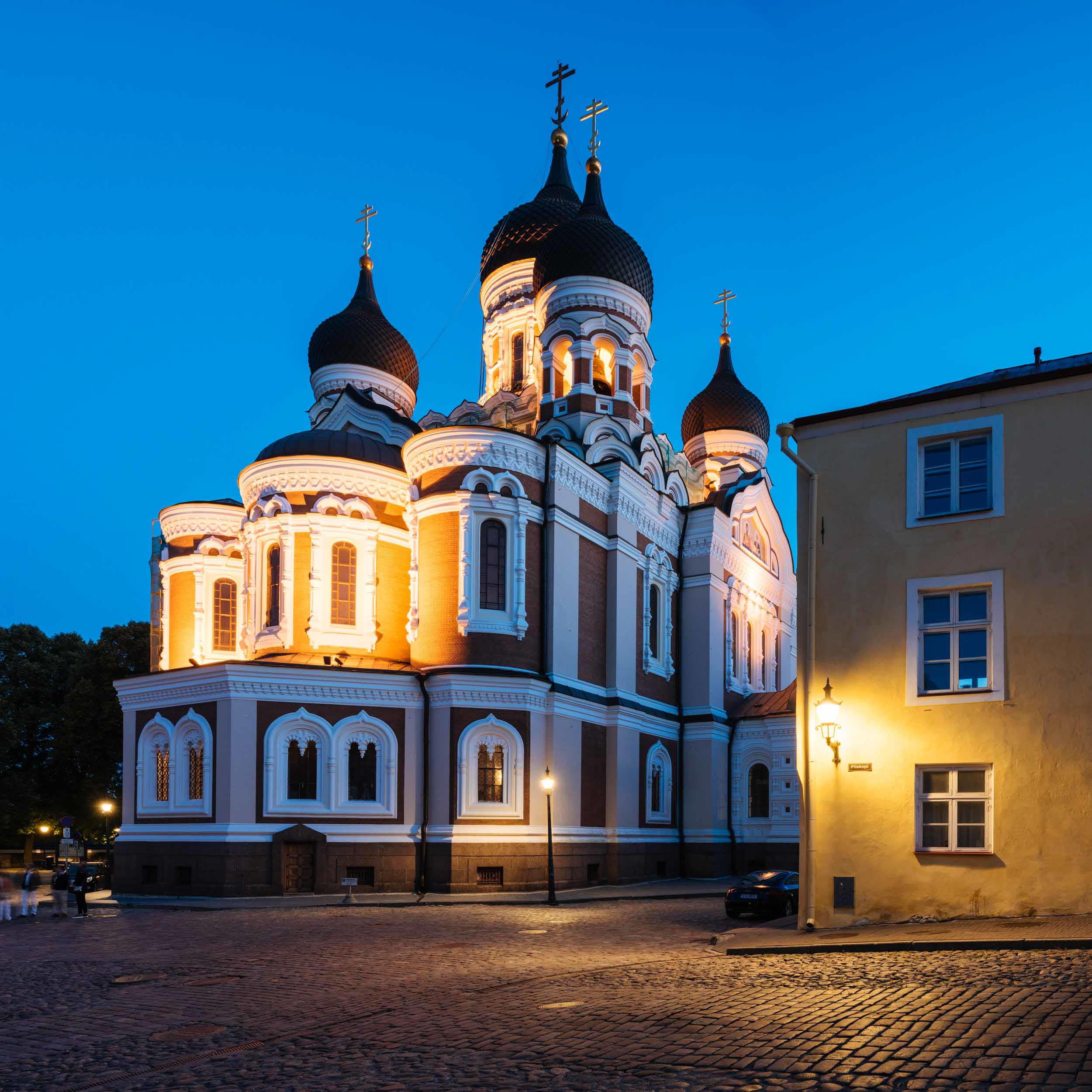 russian-orthodox-cathedral-night-twilight-nevsky-toompea-tallinn-estonia-baltic