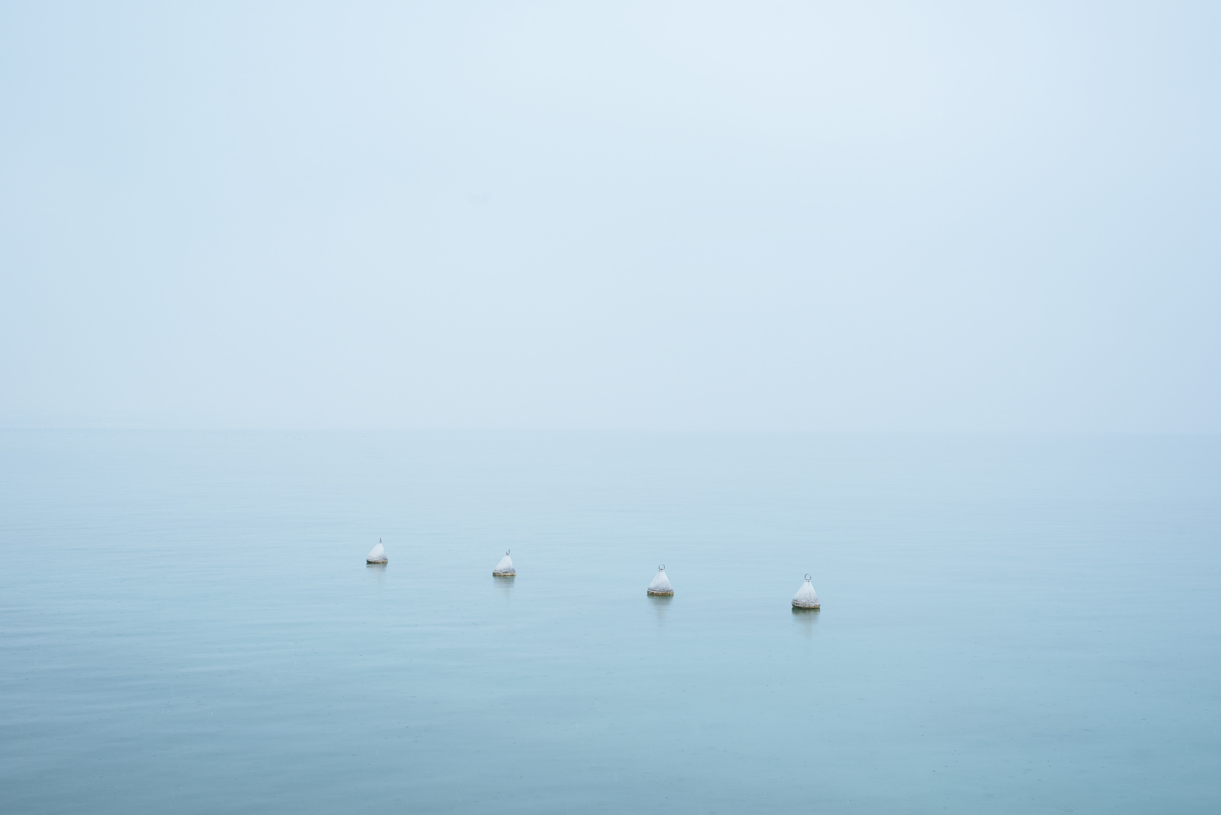 sirmione-lake-garda-calm-brescia-still-tranquil-italy