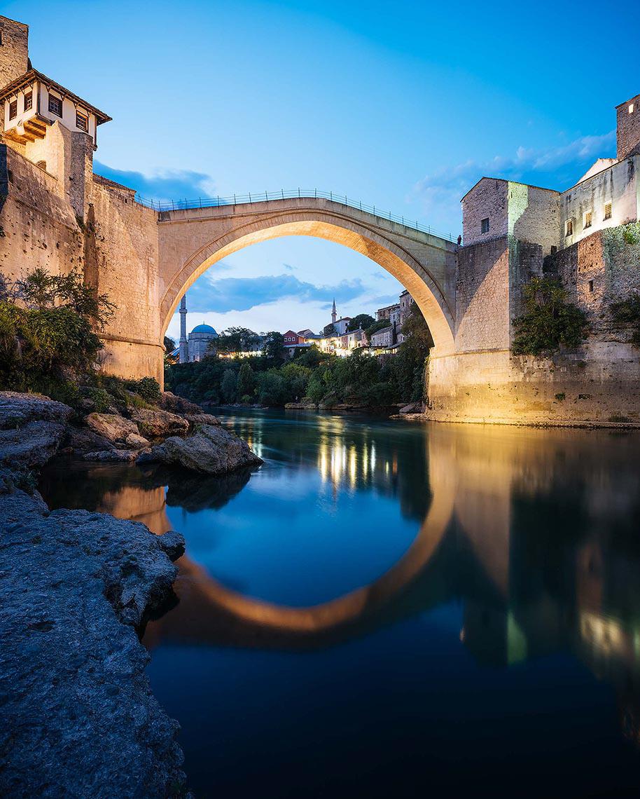 stari-most-bridge-mostar-bosnia-hercegovina-travel-photography