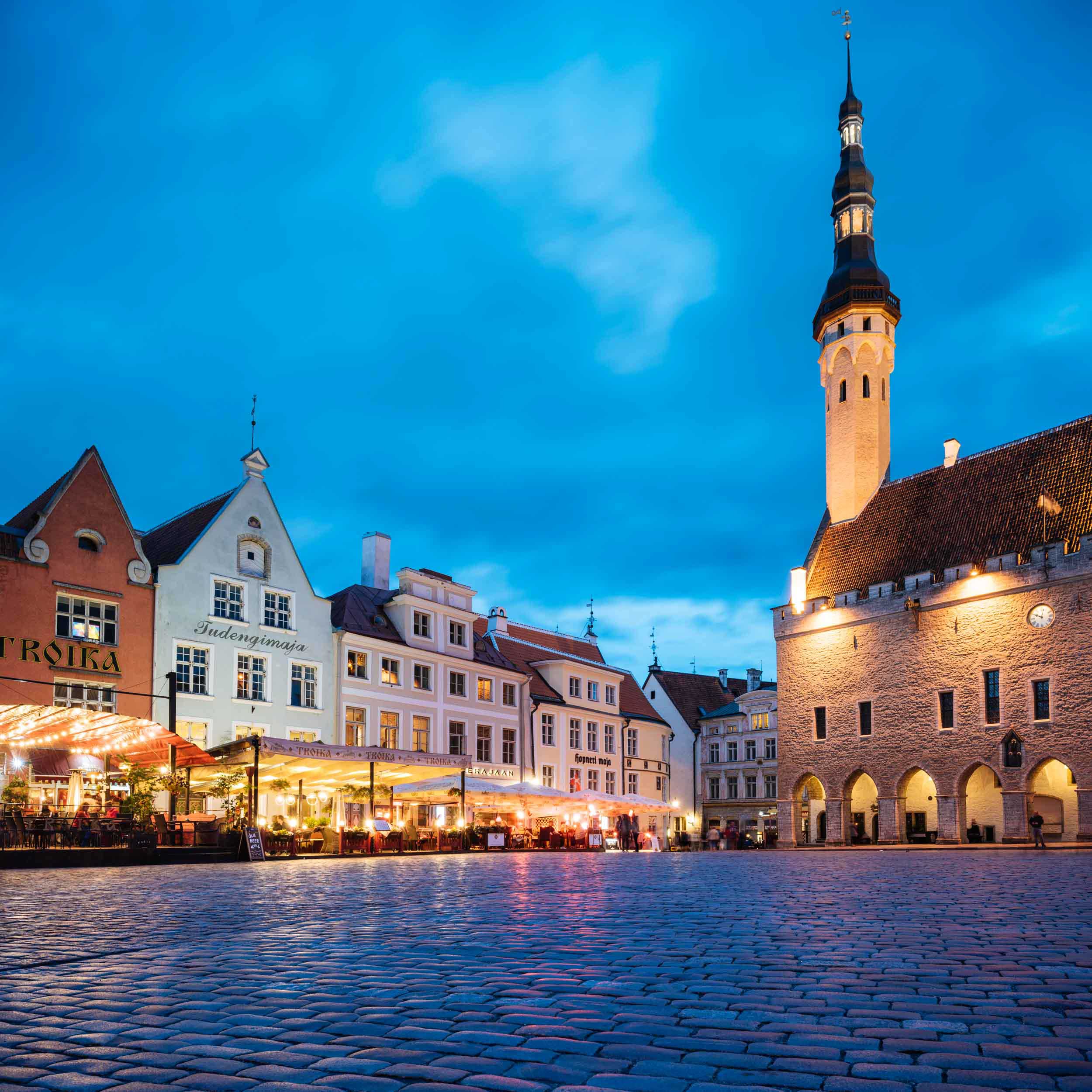 town-square-night-tallinn-estonia-baltic